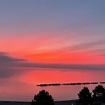 Traumwohnung Mit Meerblick Ueber Ostsee 아파트 *