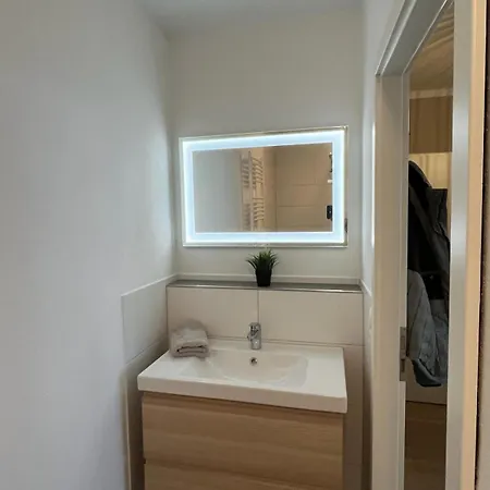 Διαμέρισμα Traumwohnung Mit Meerblick Ueber Ostsee *